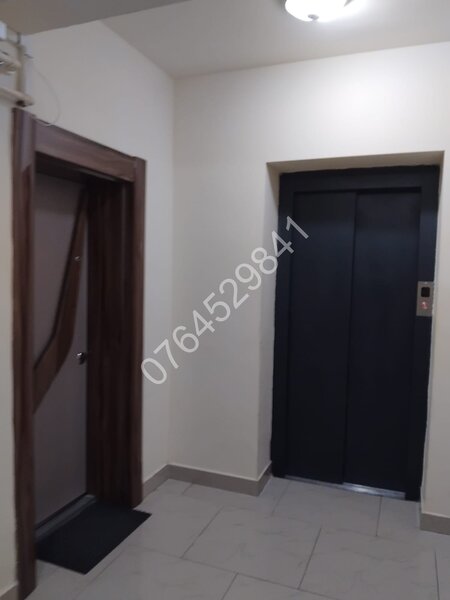 Militari Residence, Str. Ilie Petre, bloc 2020.